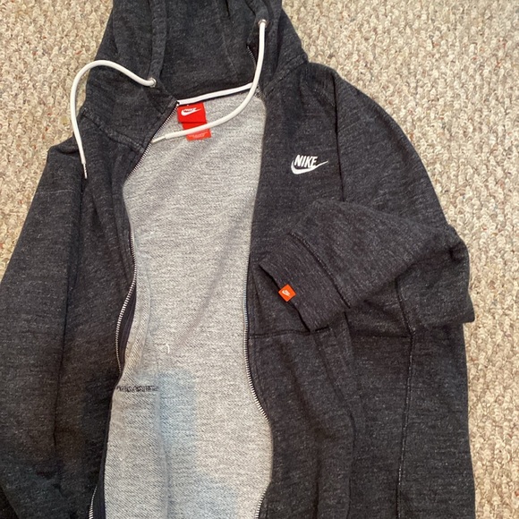 Nike Zip Up - Picture 3 of 3